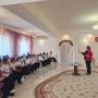 Право знать: школьники Володарского района познакомились с семейным законодательством!