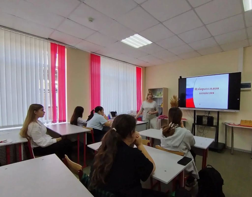 Выборы Президента школы: в Камызякской СОШ № 4 стартовал важный этап ученического самоуправления! Выборы Президента школы: в Камызякской СОШ № 4 стартовал важный этап ученического самоуправления!